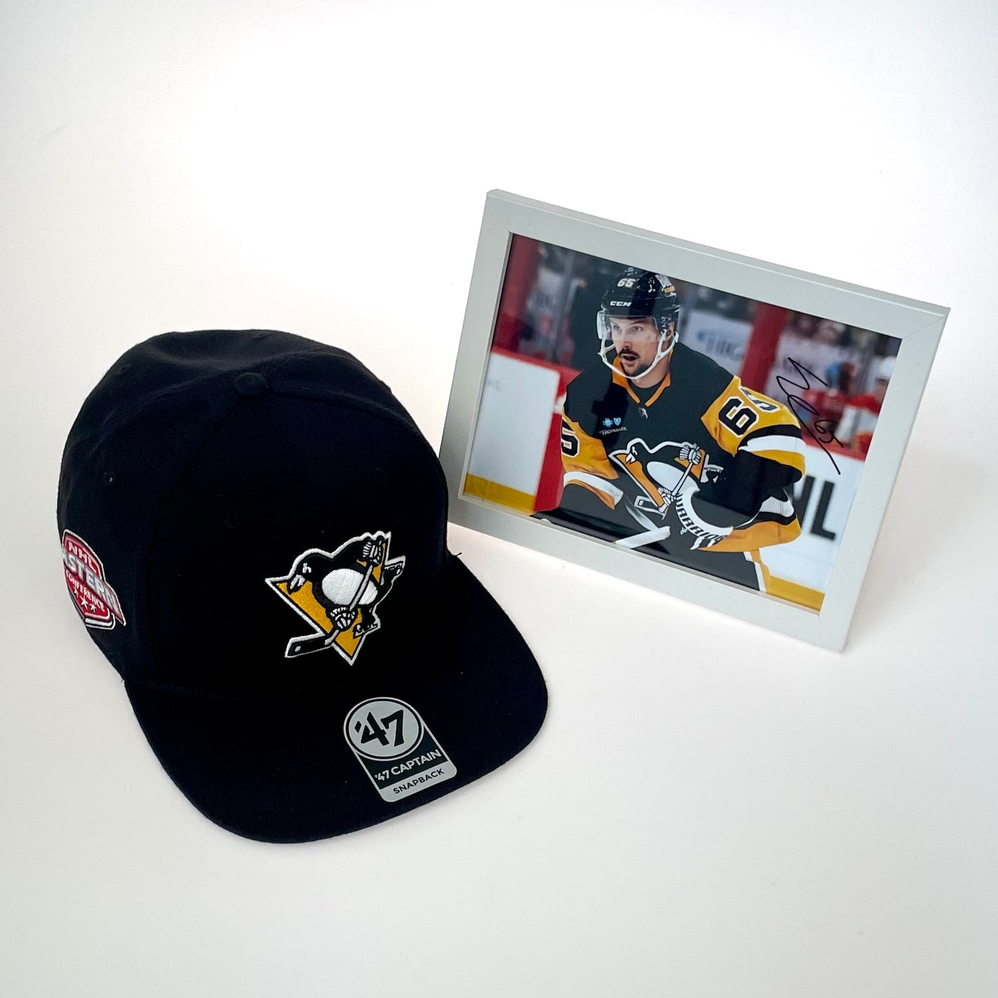 Pittsburgh Penguins keps och tavla signerad av Erik Karlsson - Black