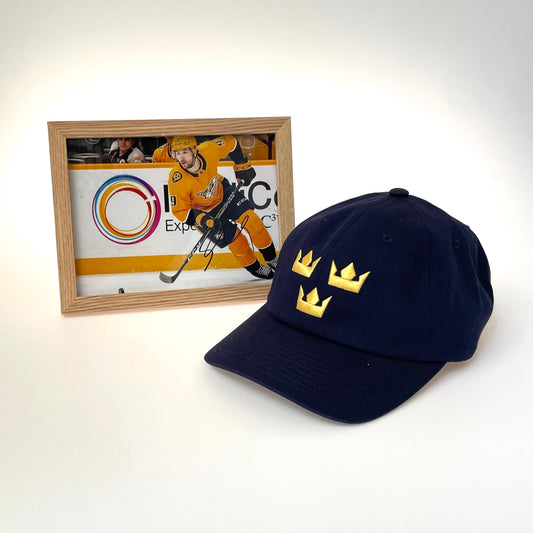 Tre kronor keps och tavla signerad av Filip Forsberg - Navy